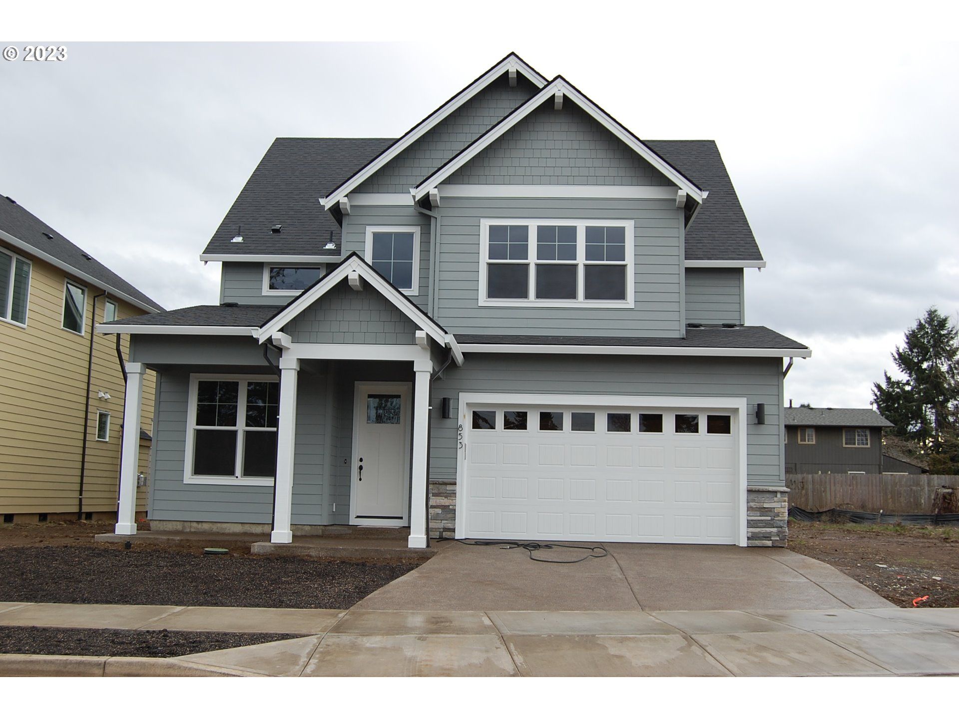 853 NE 17th Ave