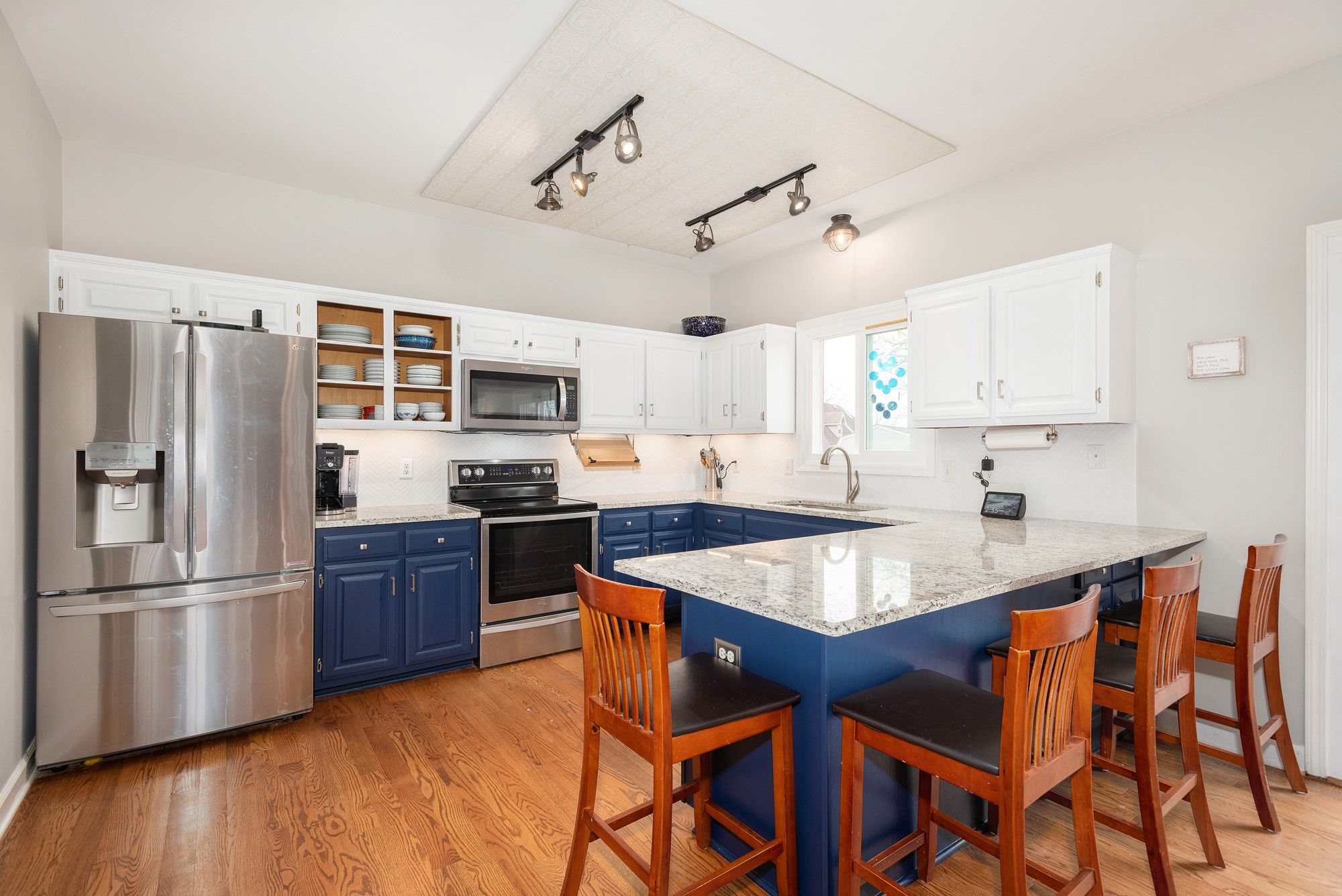 1304 Thoreau Ct