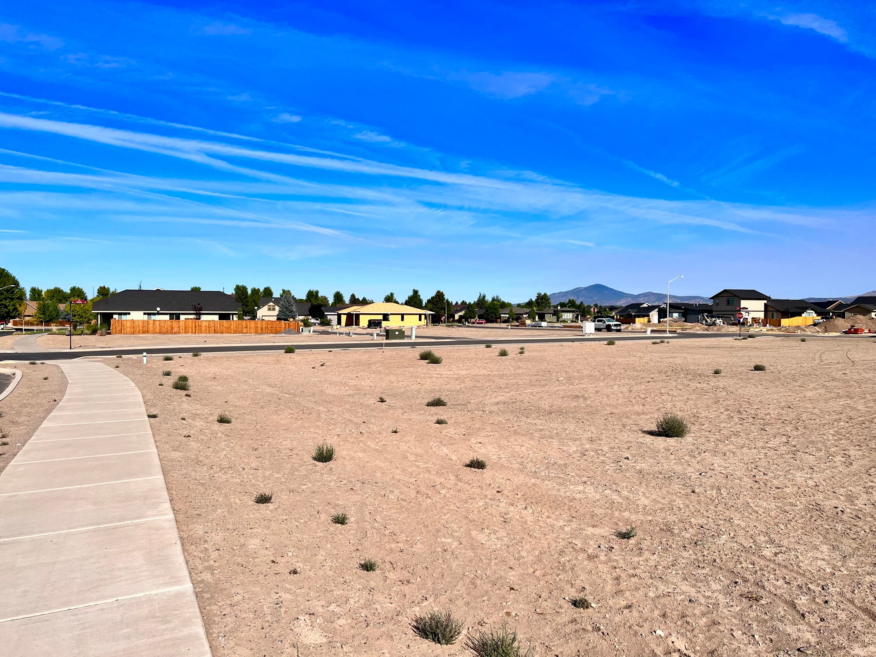 Tl 149 NE Trestle Street