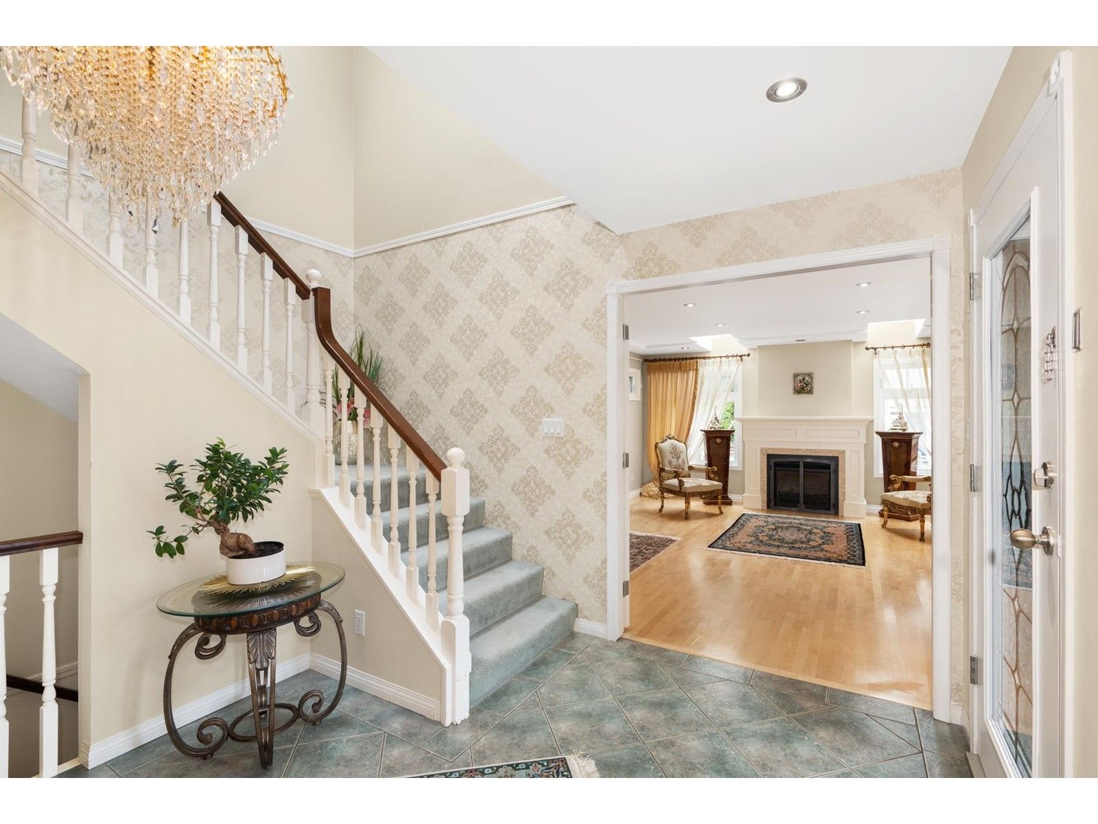 5795 GROUSEWOODS CRESCENT