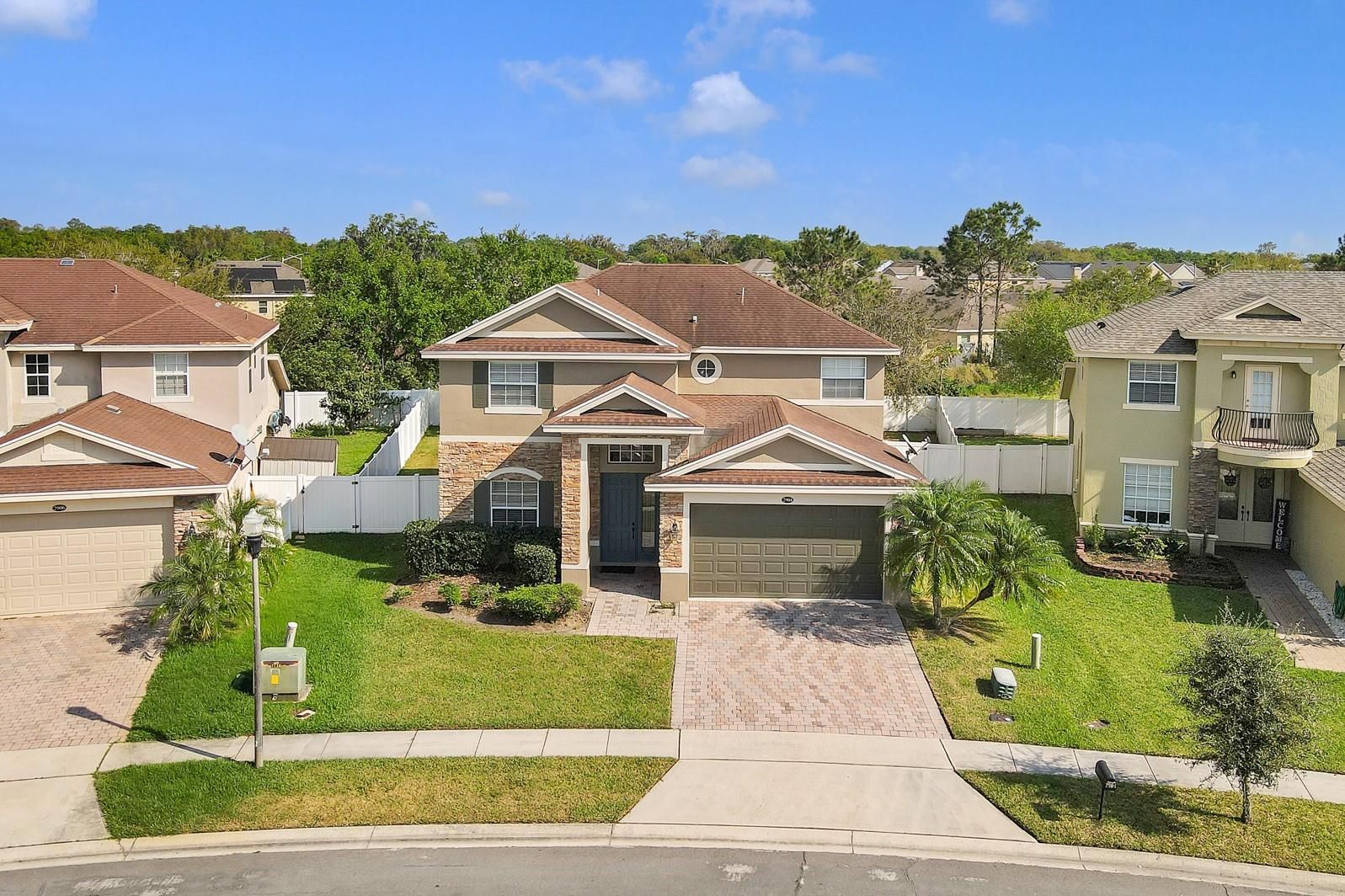 2904 Vista Court