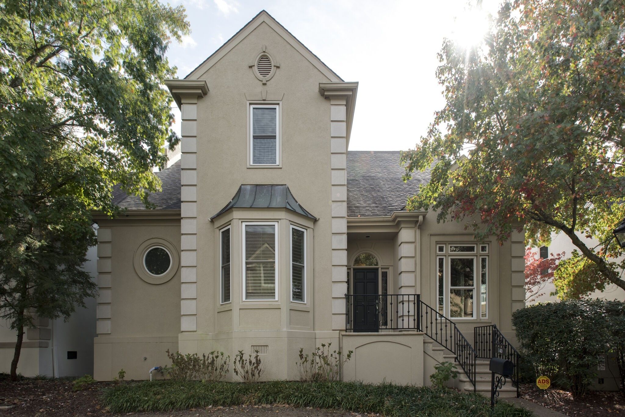 140 Brighton Close