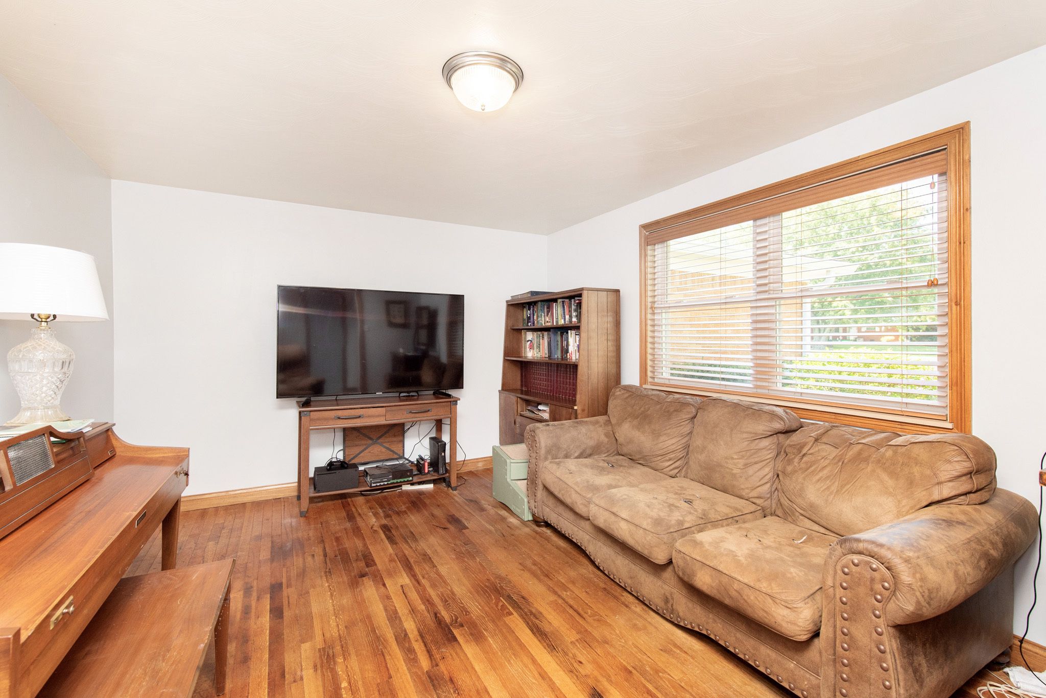 3135 N Co Rd 950 E