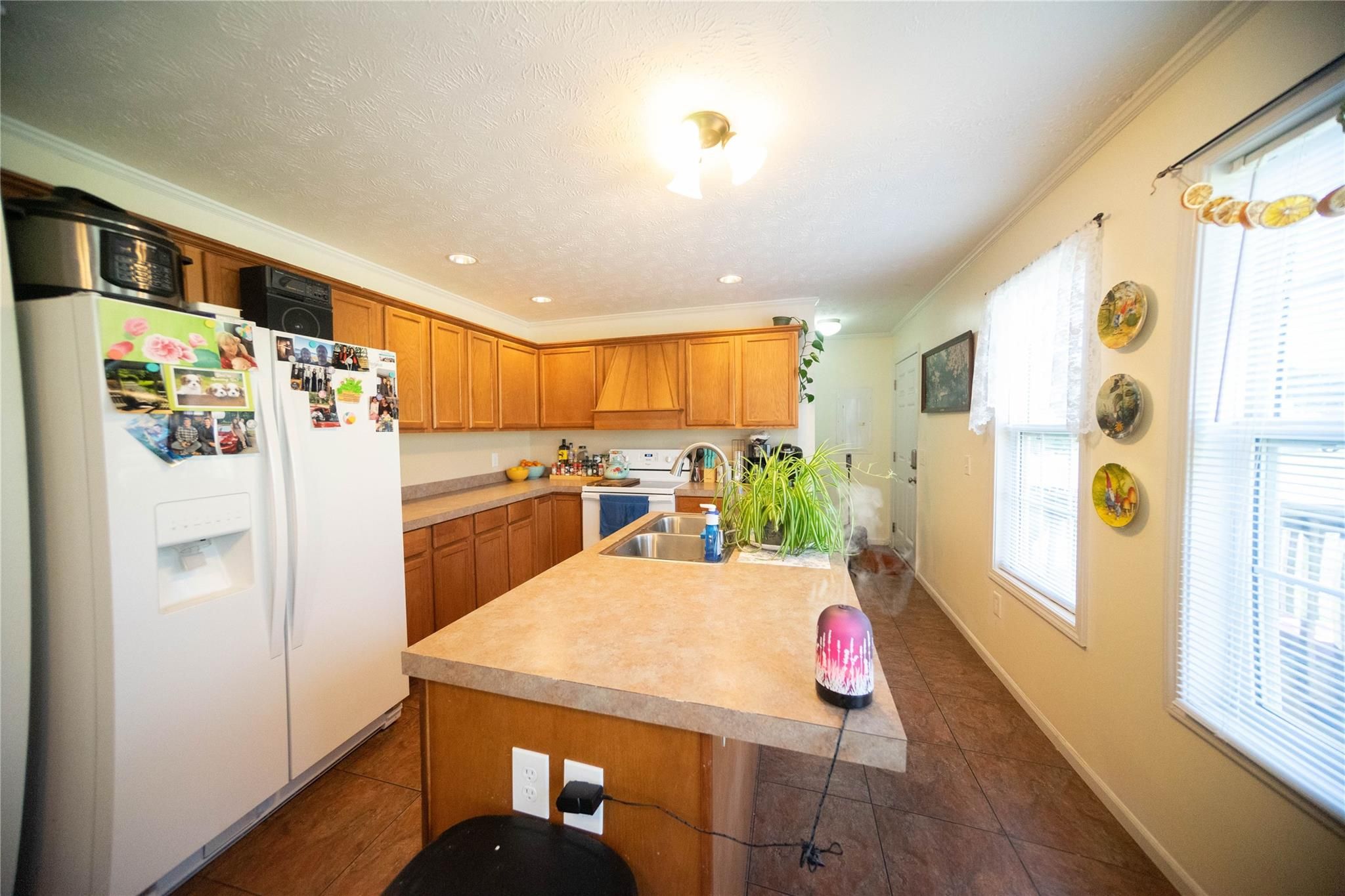 4035 Hazelwood Lane