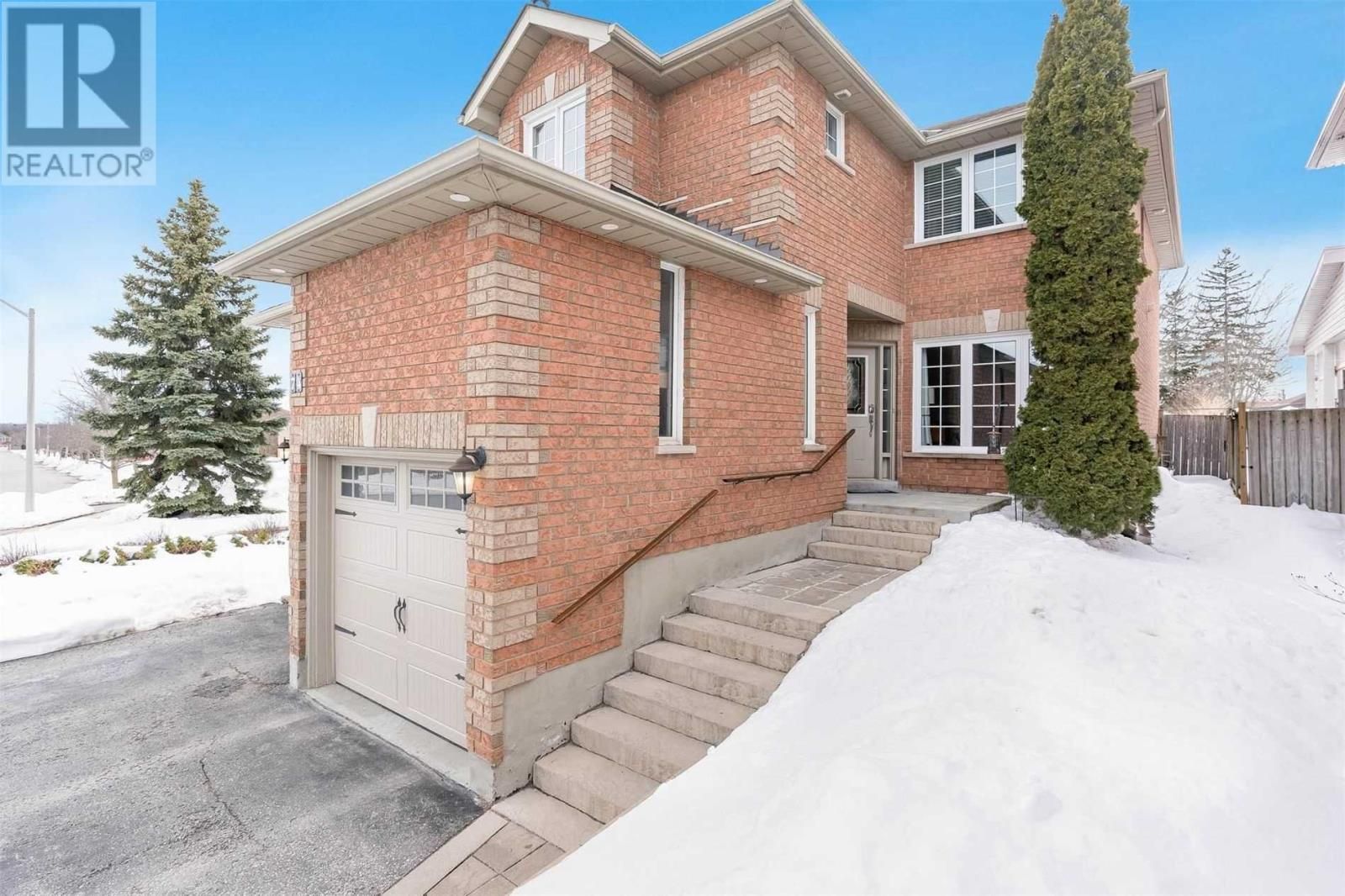 74 WARD DR
