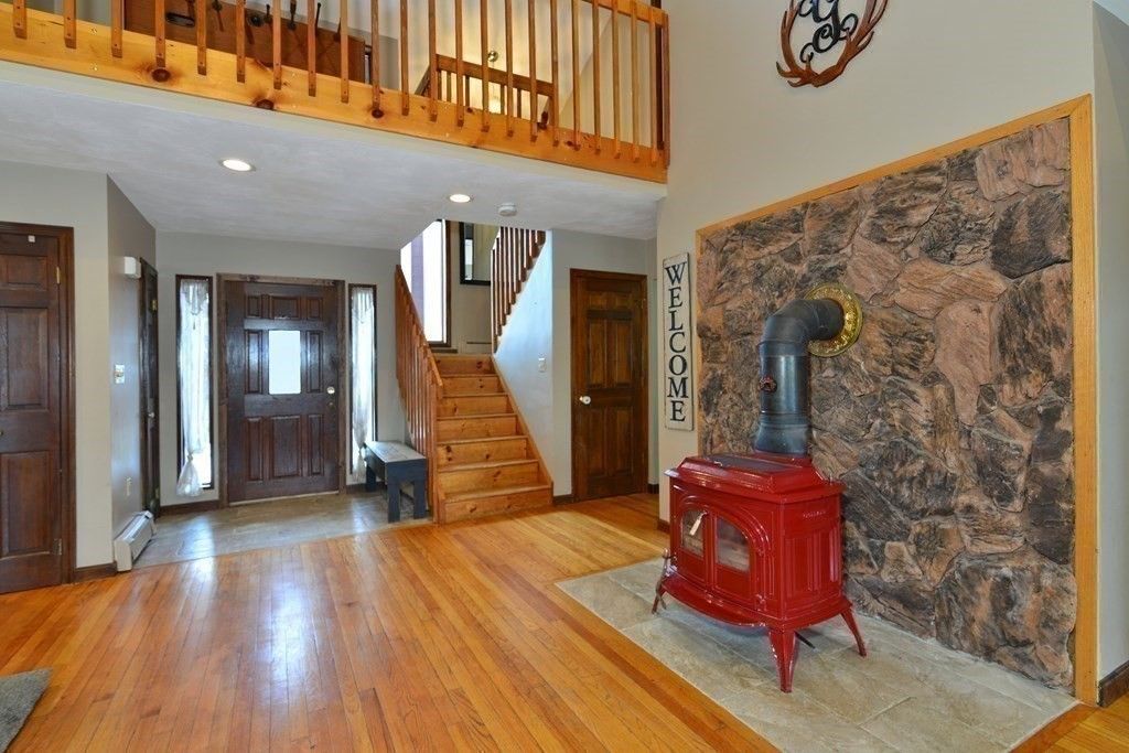 618 Lebanon Hill Rd