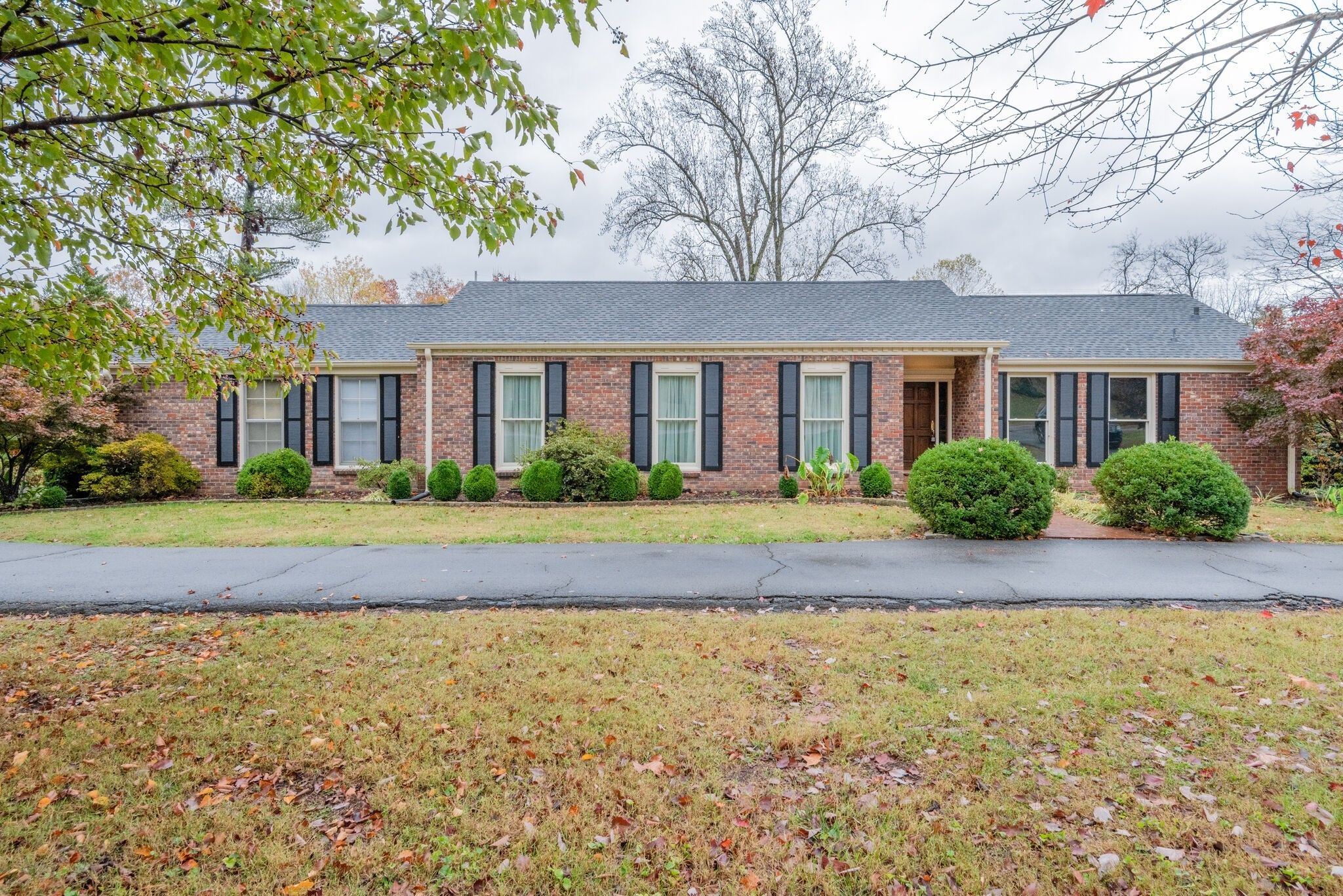 5927 Post Rd