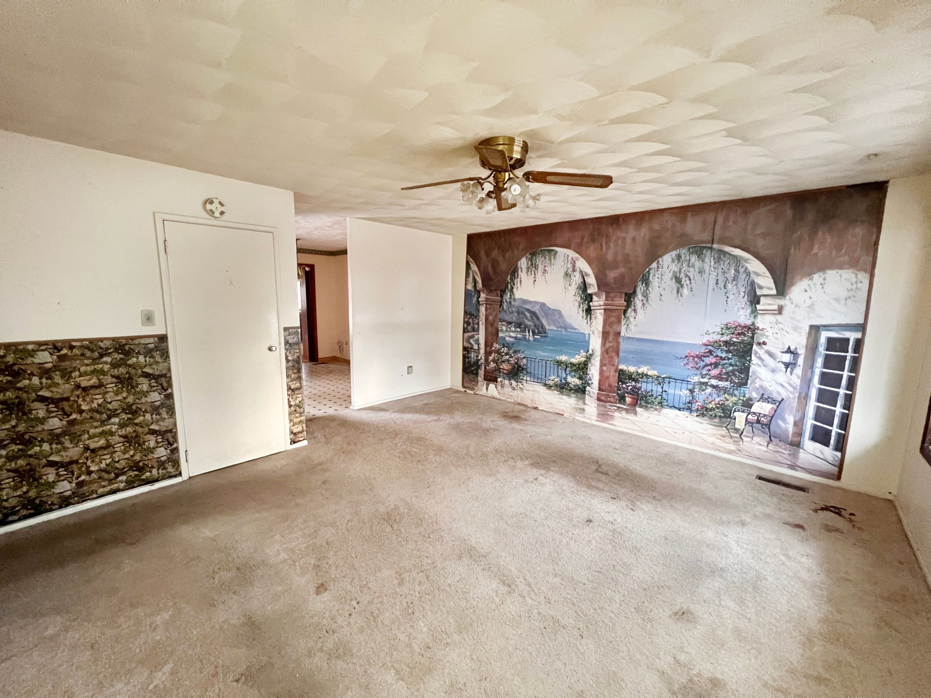 837 Highlander Drive