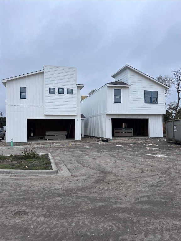 7601 Cooper Lane