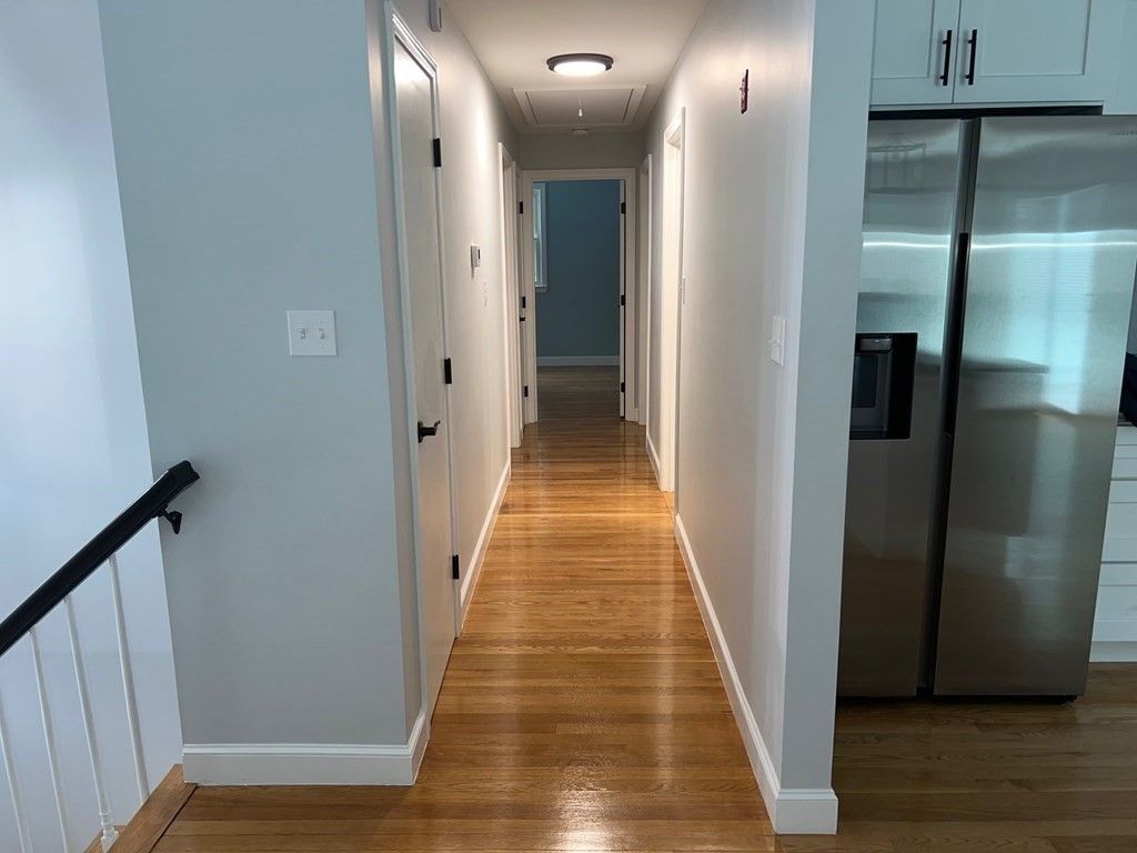 4 Samos Ln