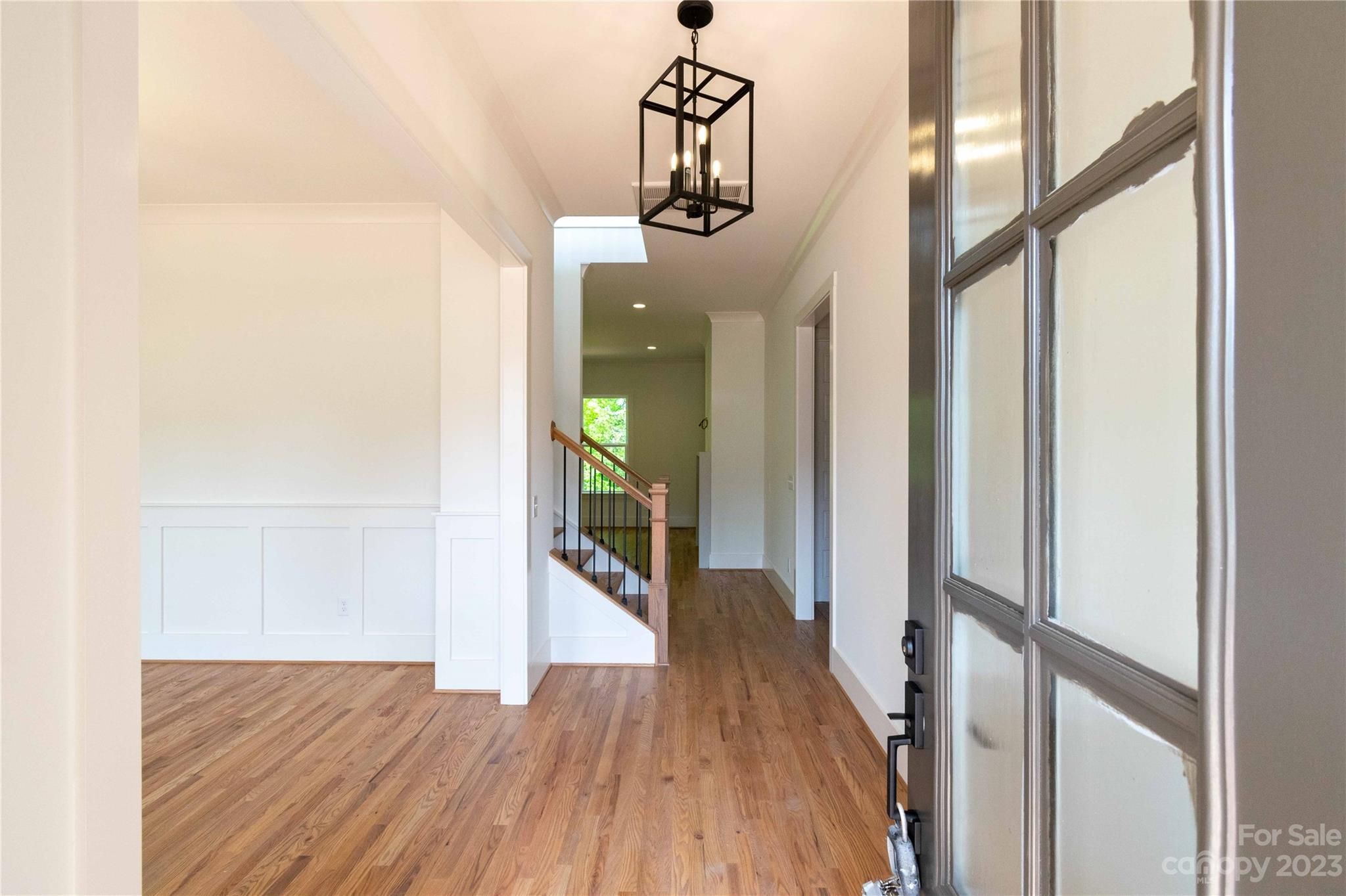 9105 Kristen Lake Court