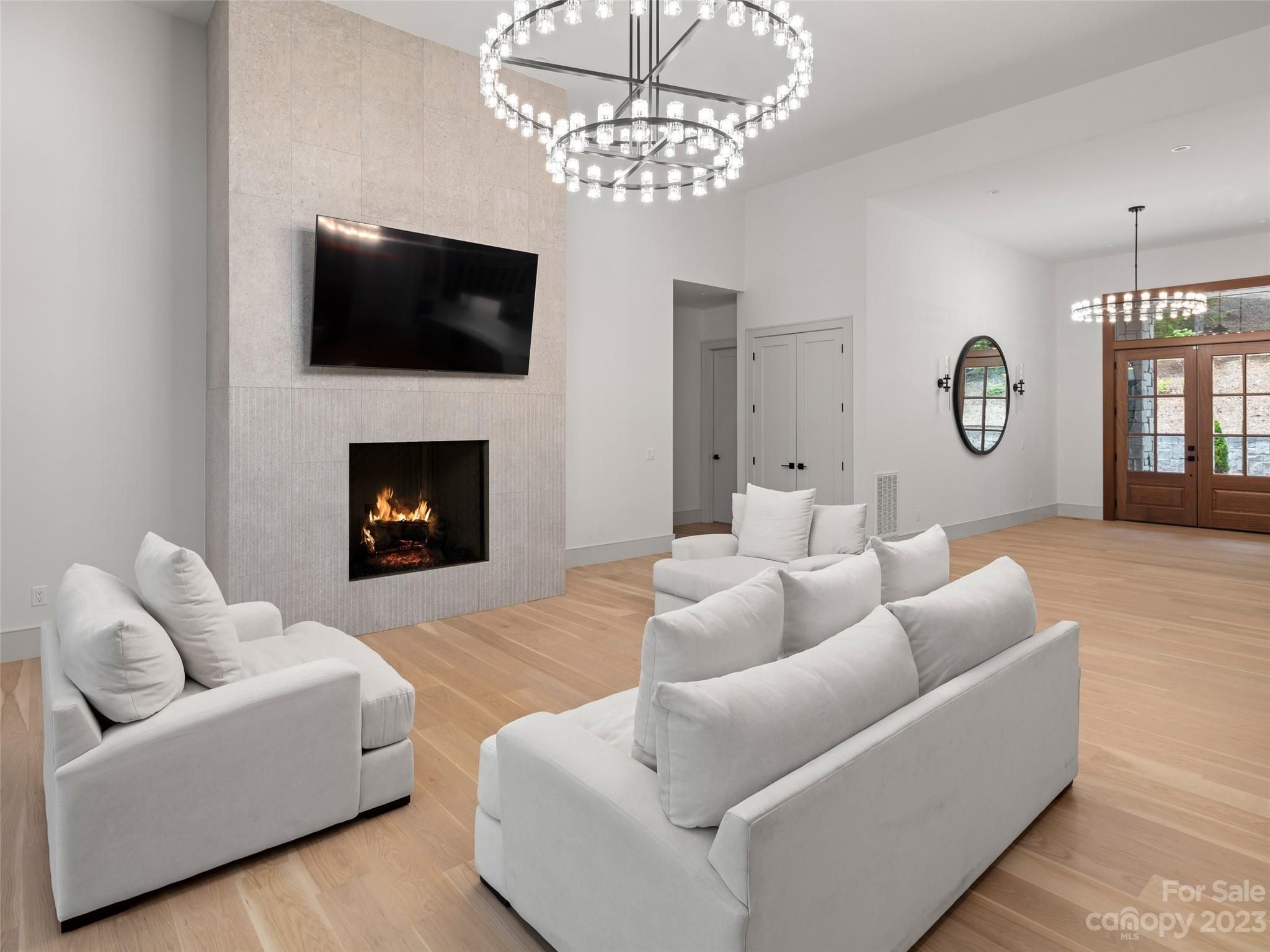 1411 Flint Rock Trail