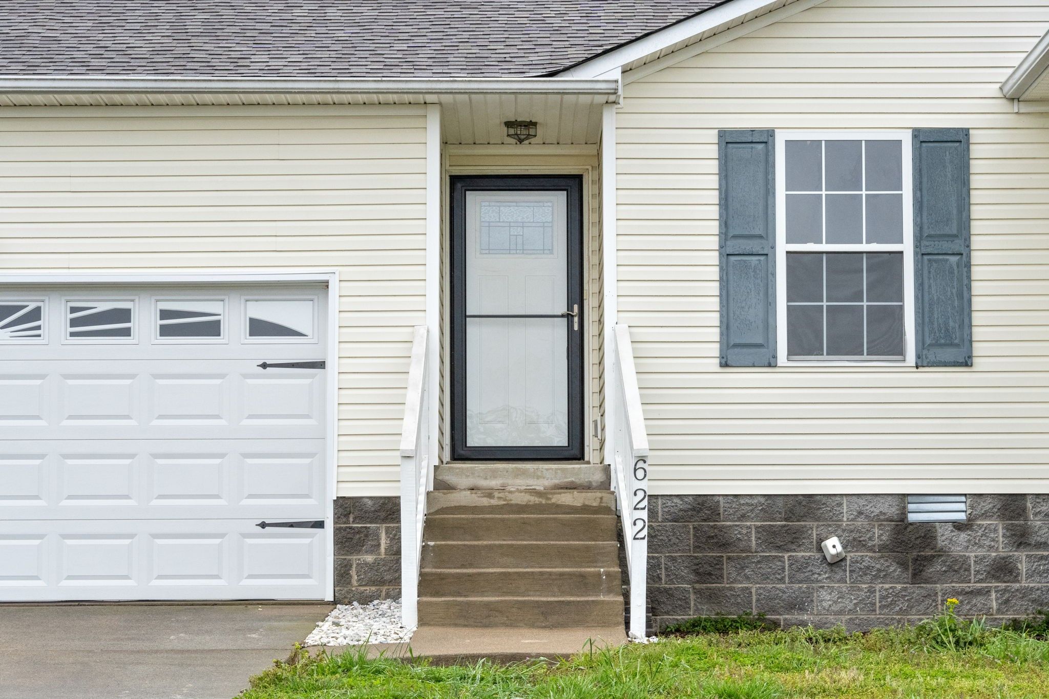 622 Avondale Rd