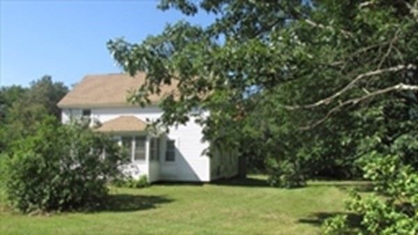 34 Pequot Rd