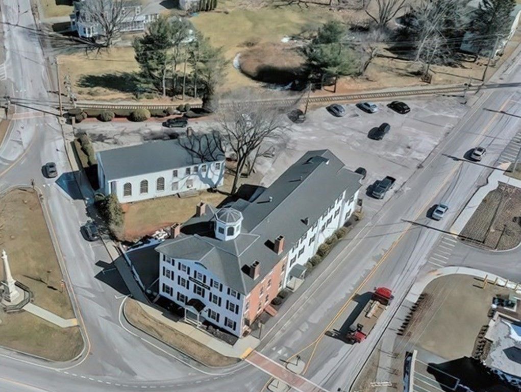 25 Grafton Cmn