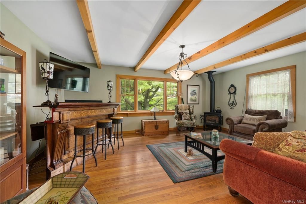 116 Hillside Road