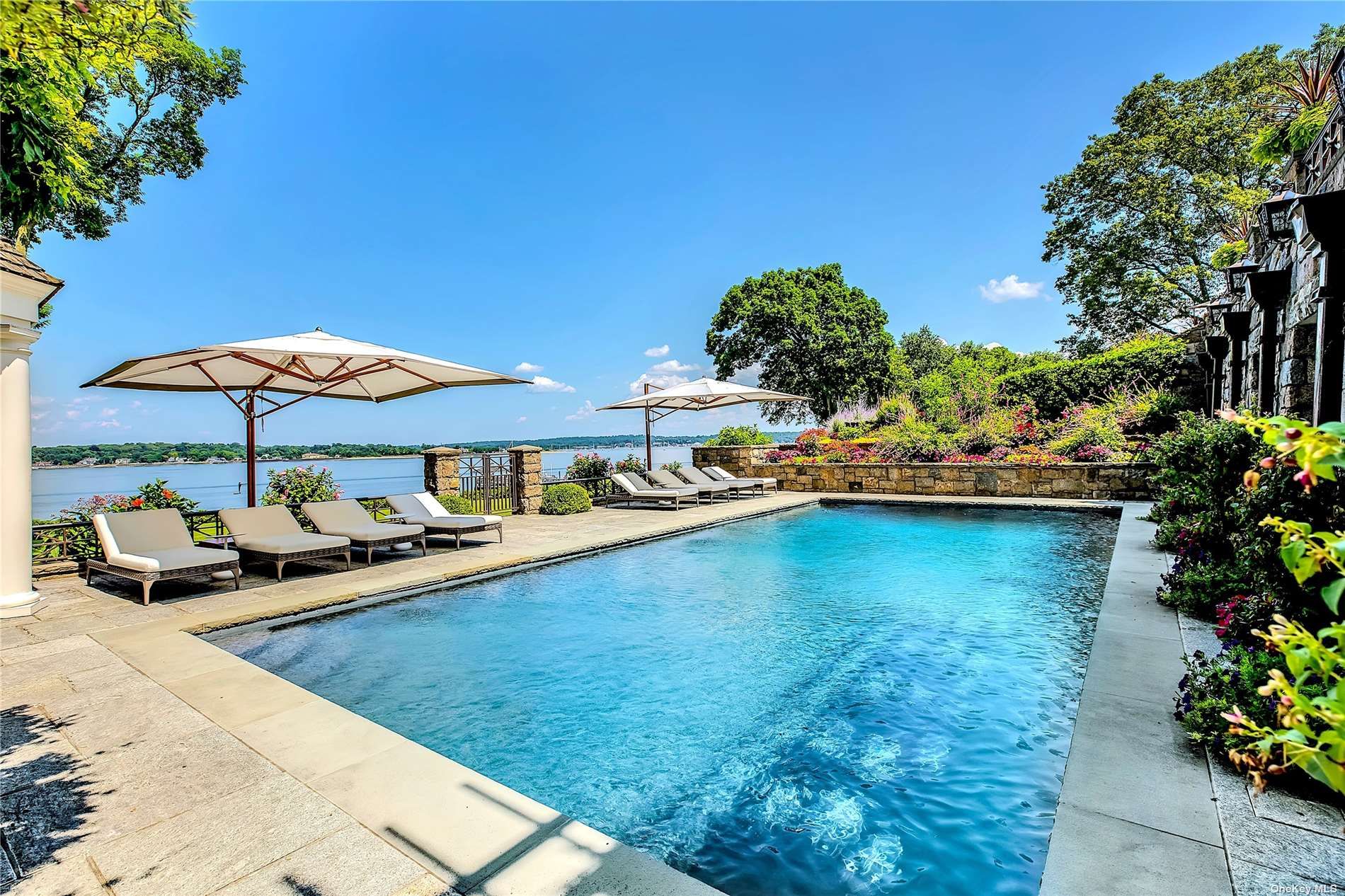 227 Dock Lane