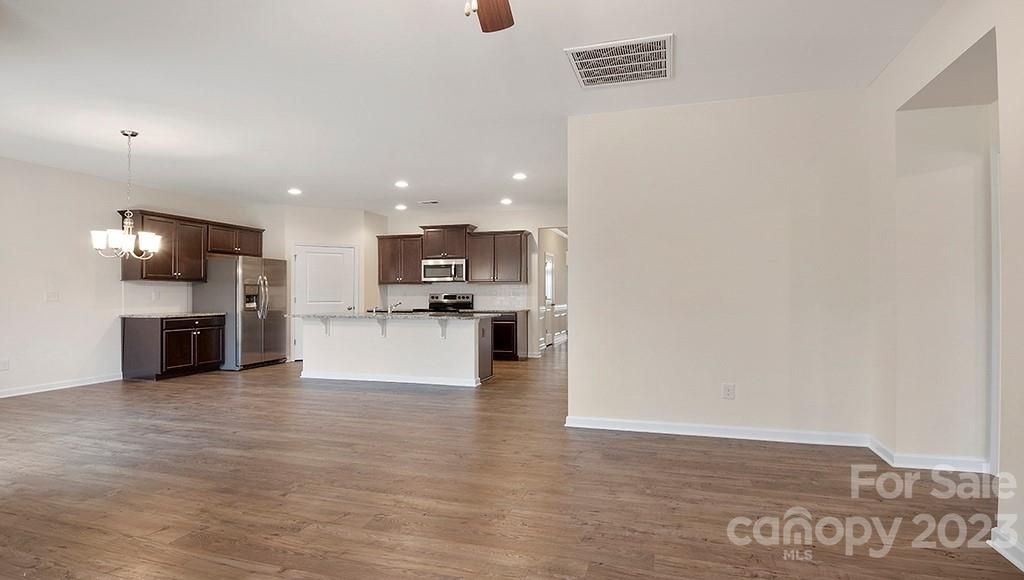 120 Ridgeview Lane