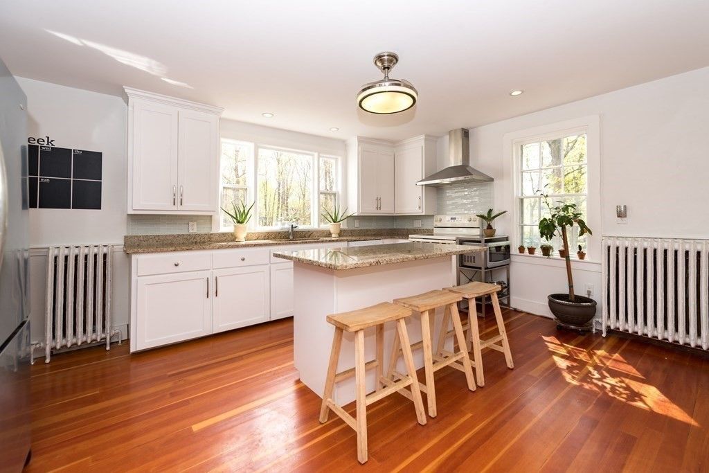 31-35 Elm St