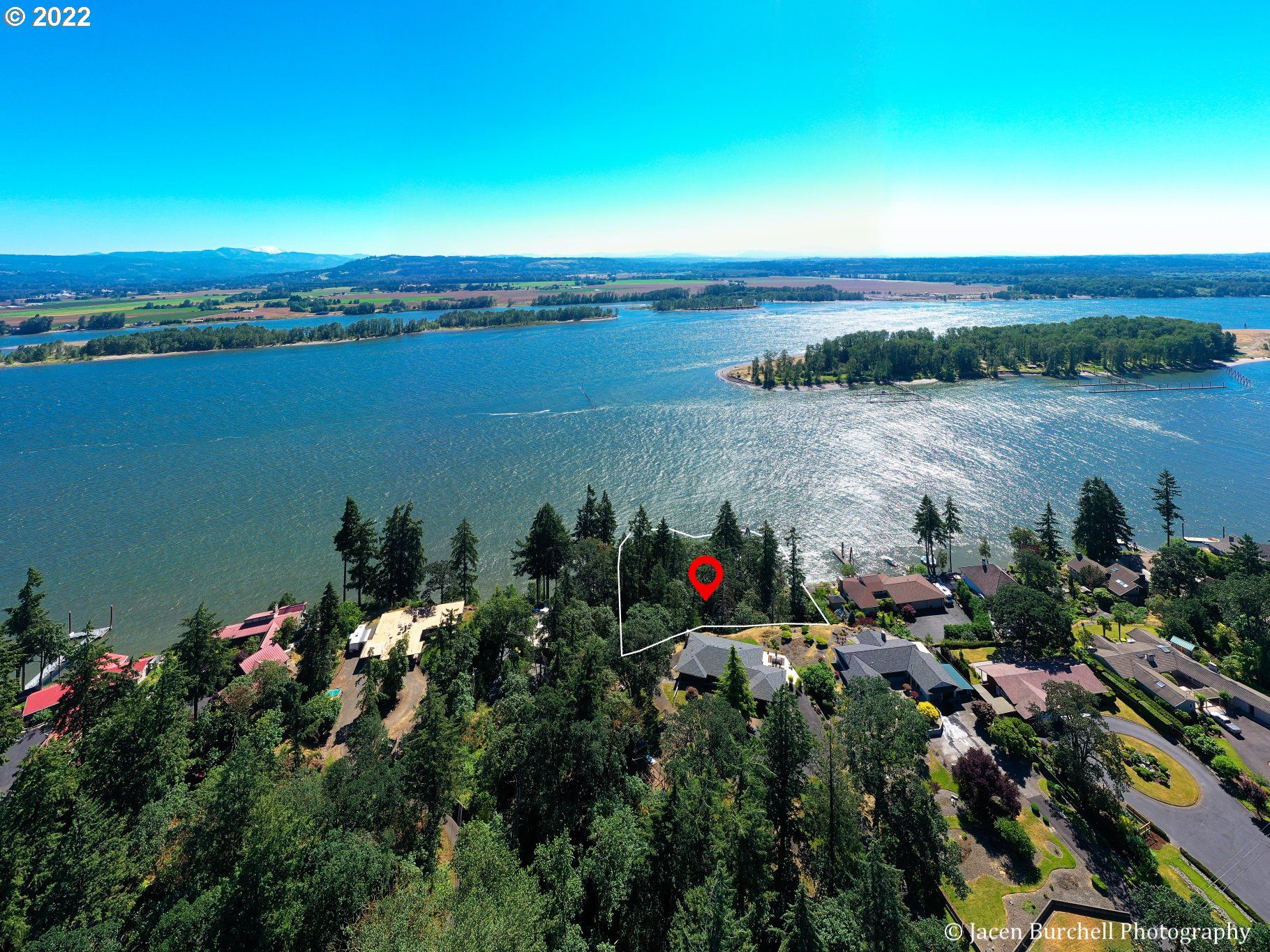 River Cliff Dr