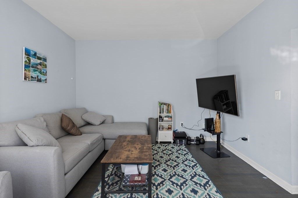 22 Granite St
