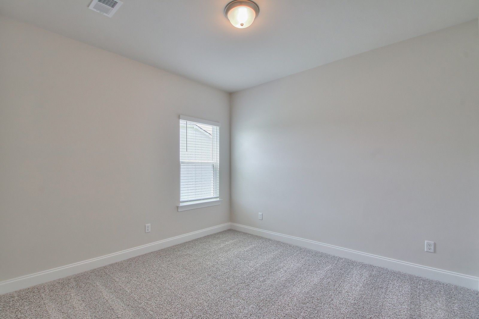 1203 Dutch Peak