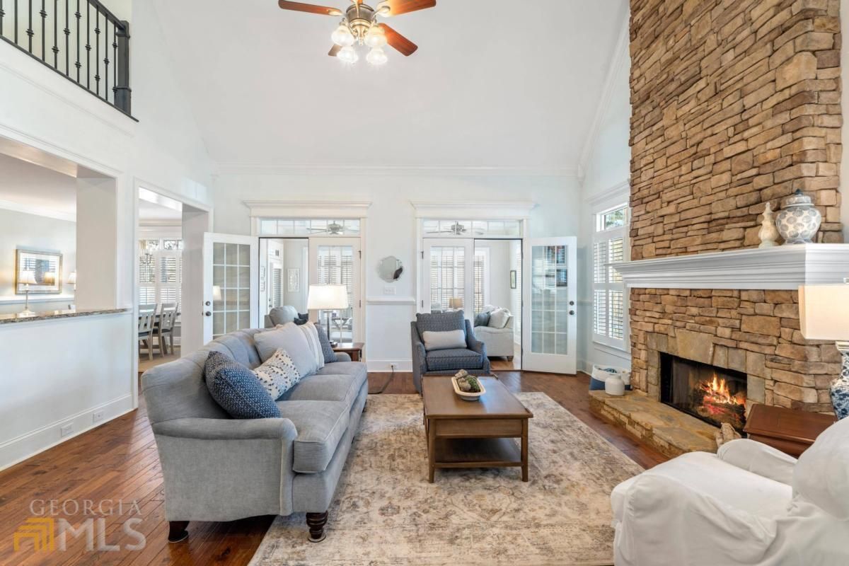 1071 Harbor Ridge Drive
