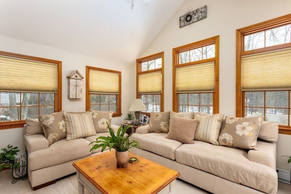 34 Cypress Ave