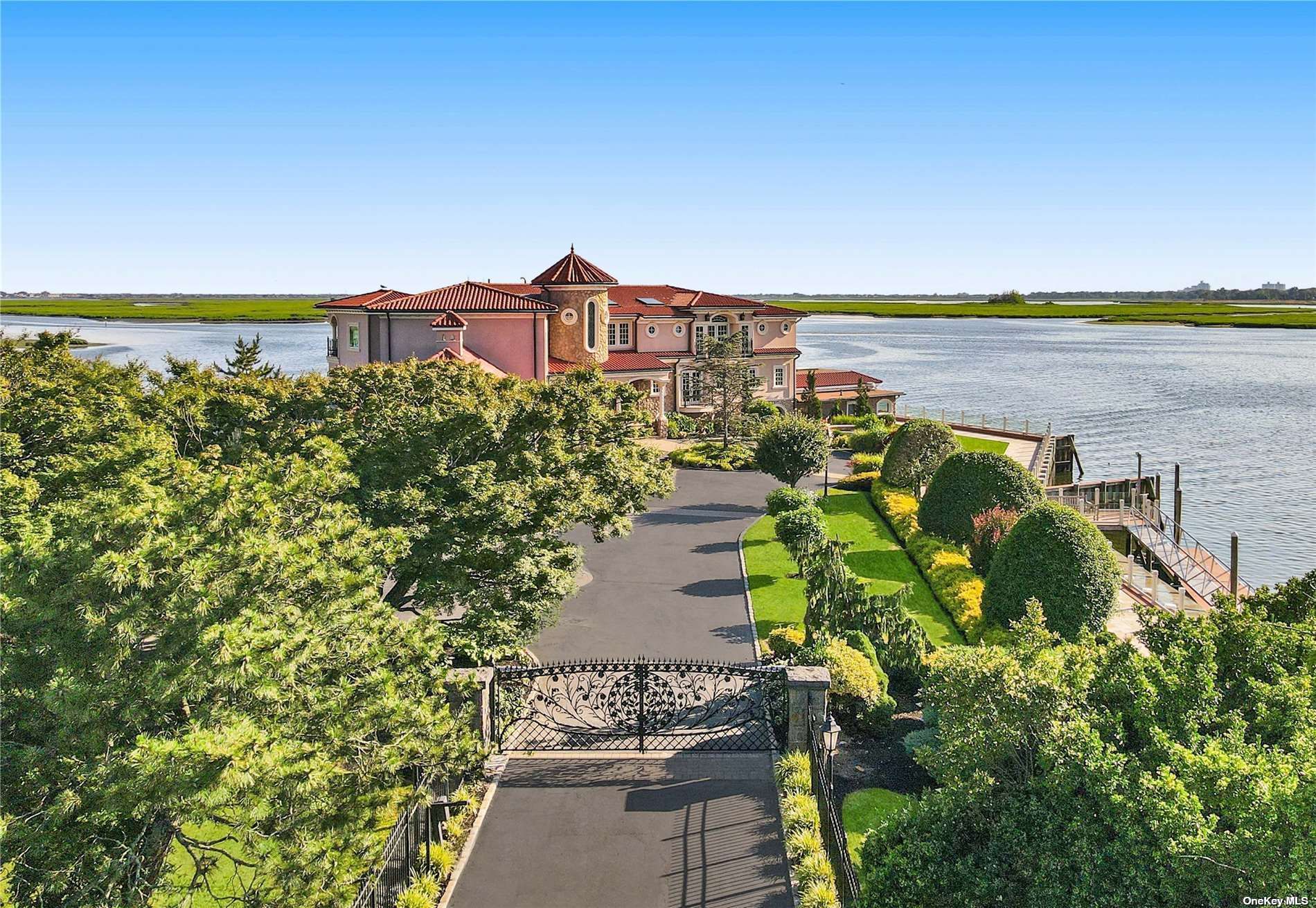 1101 Harbor Road