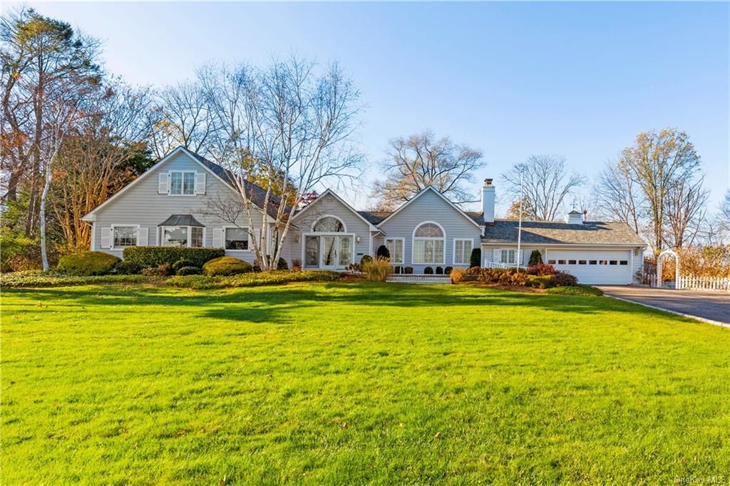 770 Taylors Lane