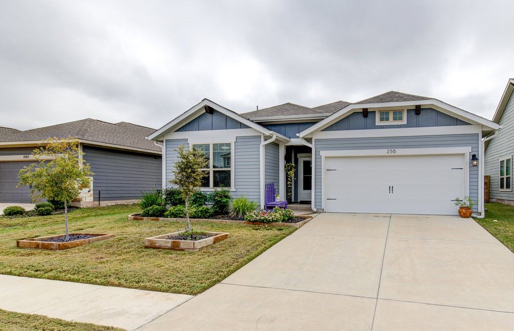 256 Trellis Boulevard