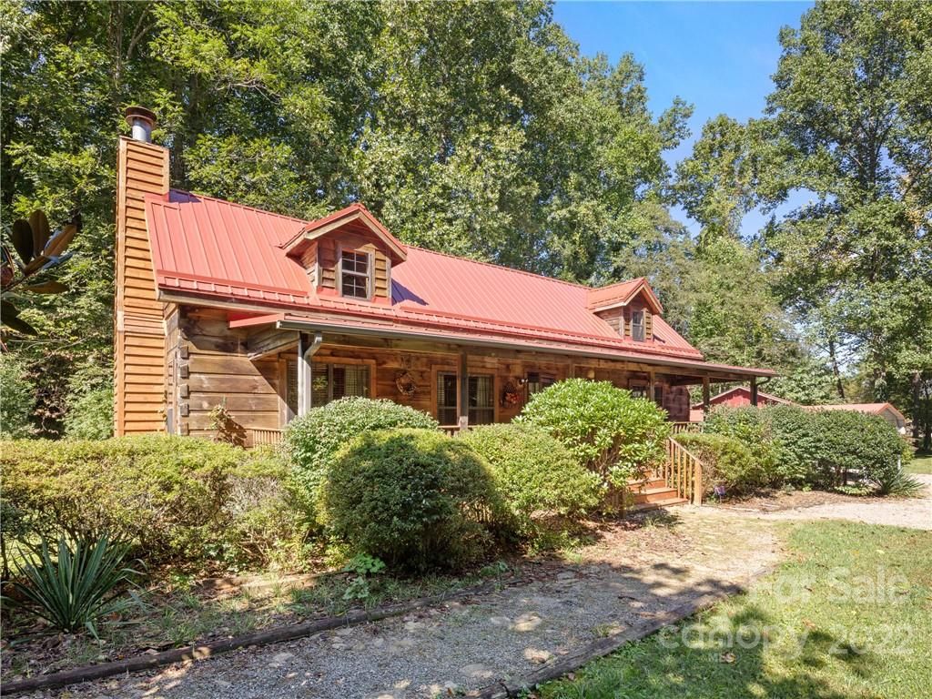 2120 Pisgah Highway