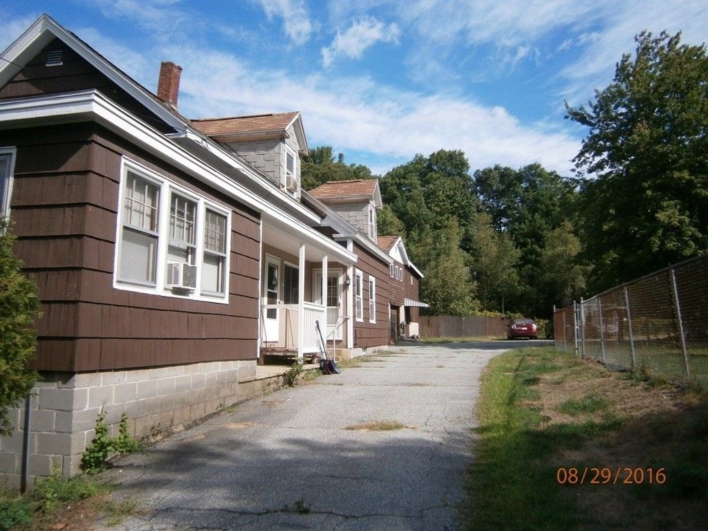 1513 Broadway