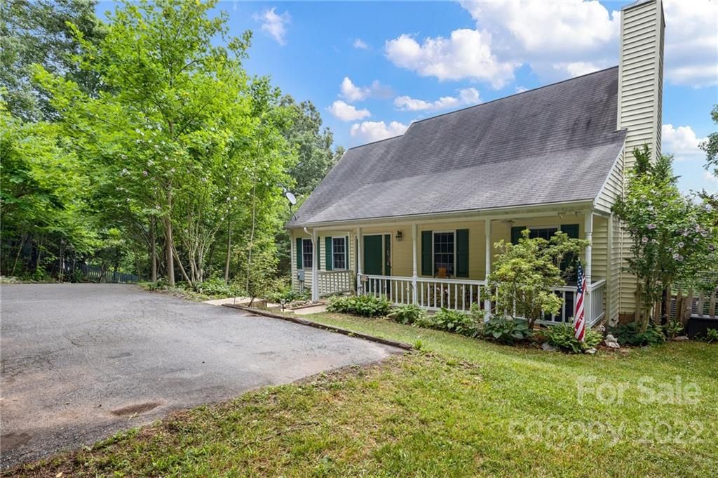 114 Daybreak Lane