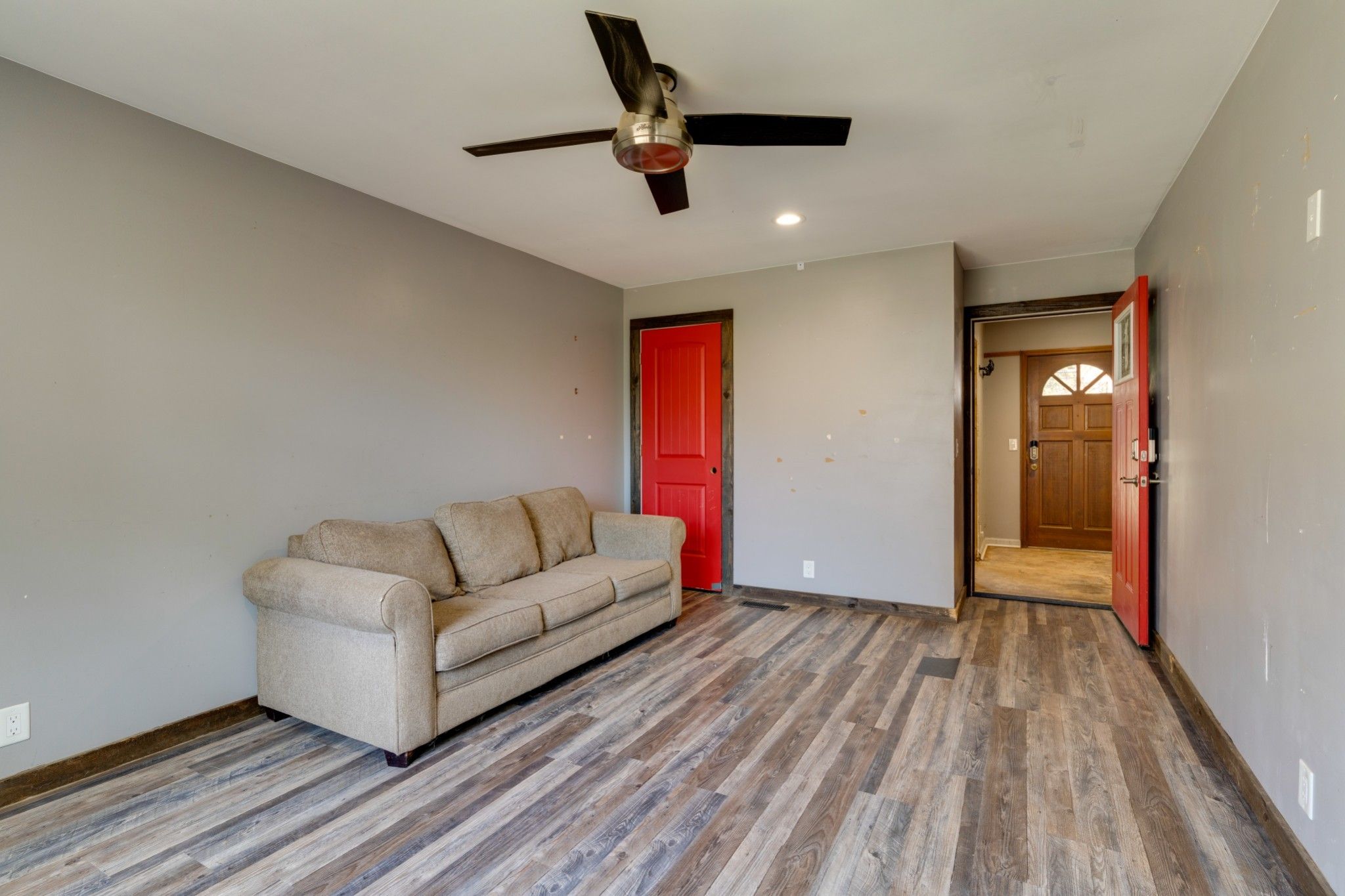 296 Anderson Ln