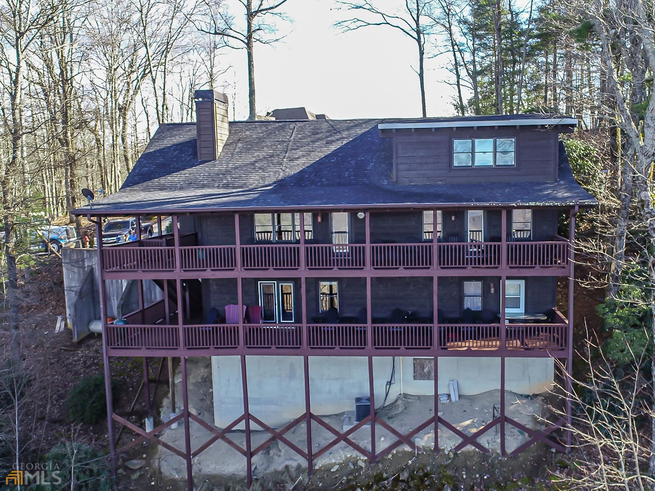 2082 Ridgepole Drive