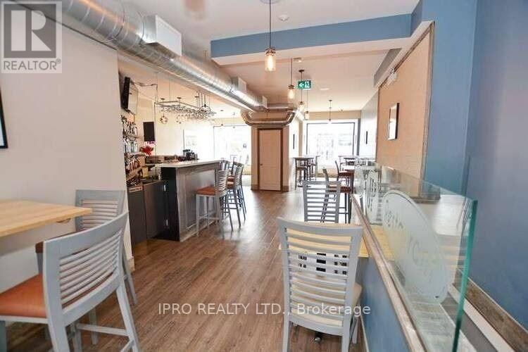 270 COXWELL AVE