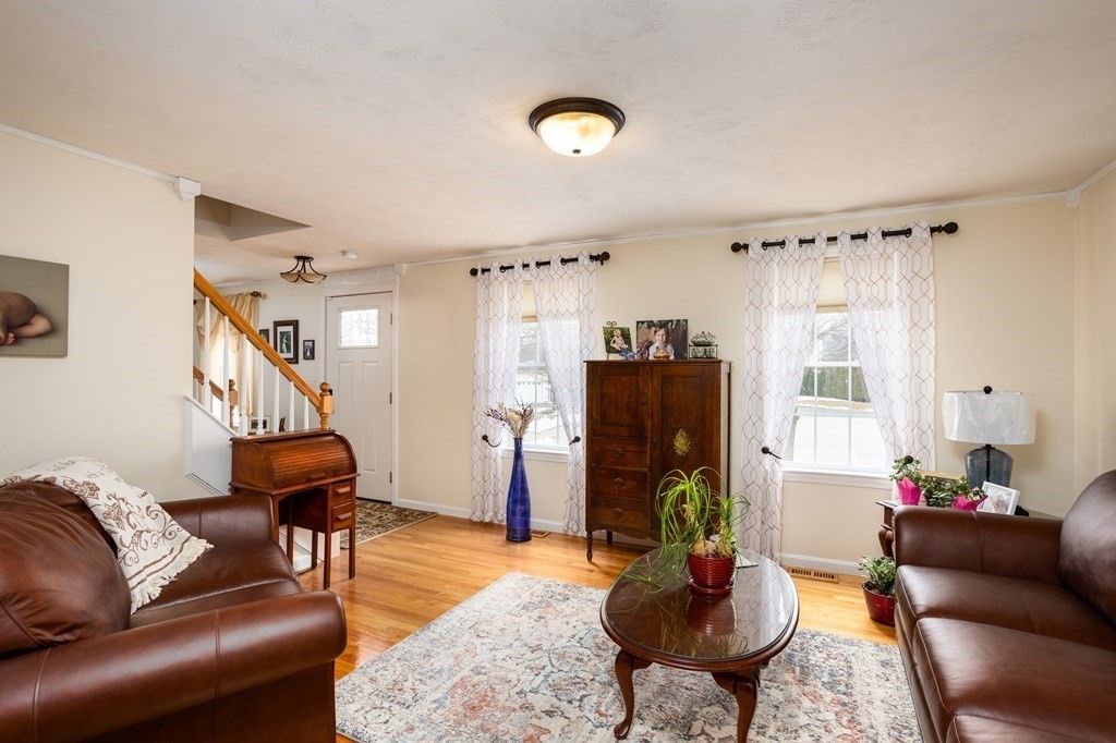 11 Heronwood Drive