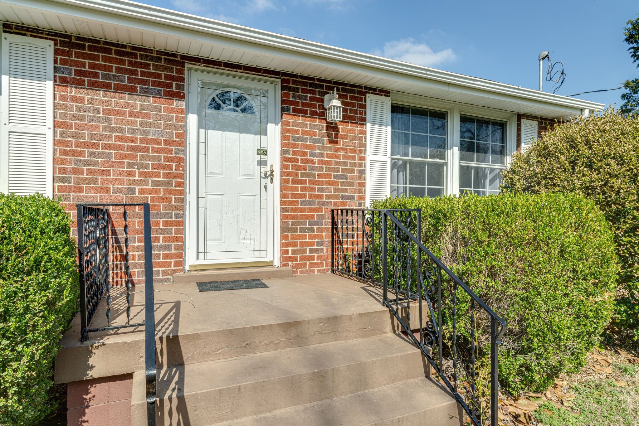 106 Arta Dr