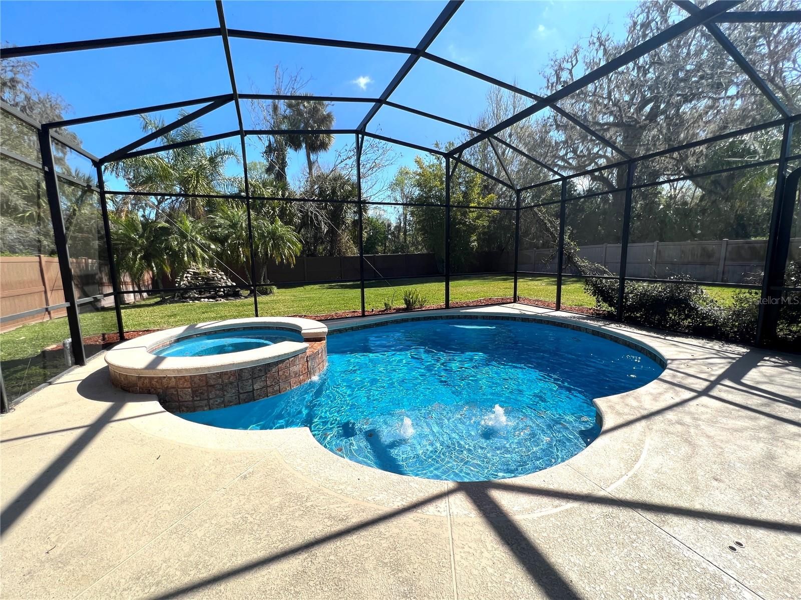 1558 Wescott Loop