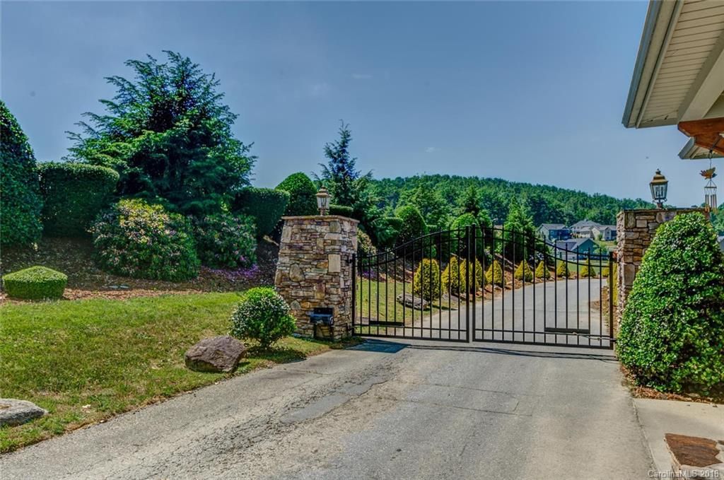 216 Black Iron Lane