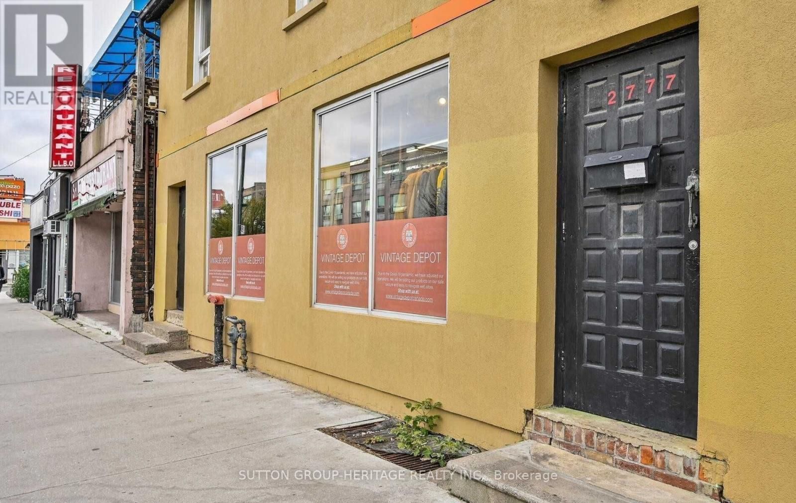 2777 DANFORTH AVE