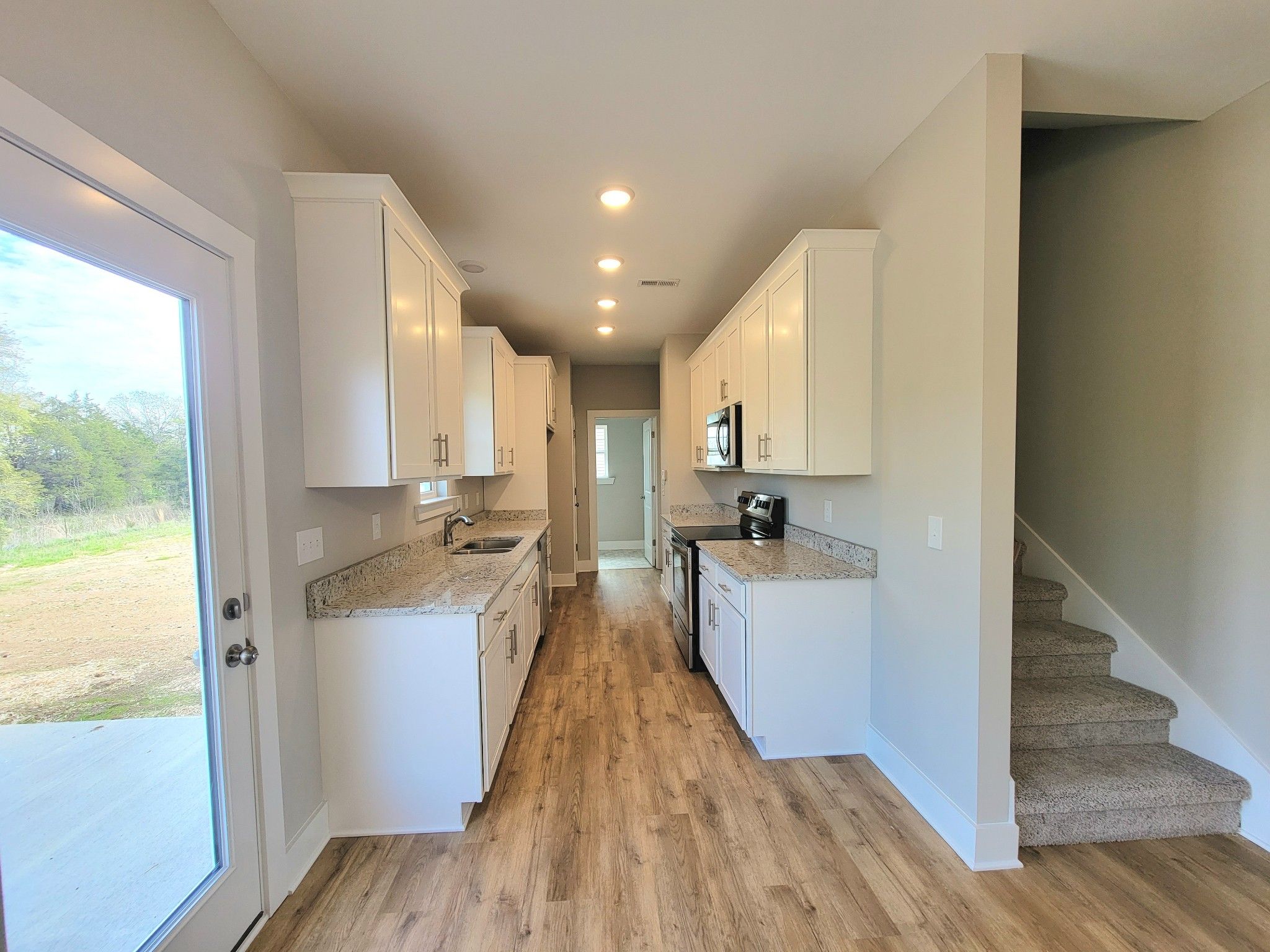 4325 Adoree Dr