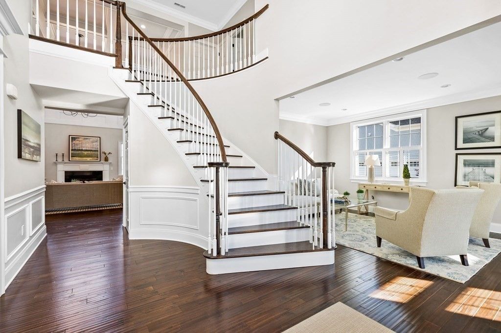 28 Orchard Dr