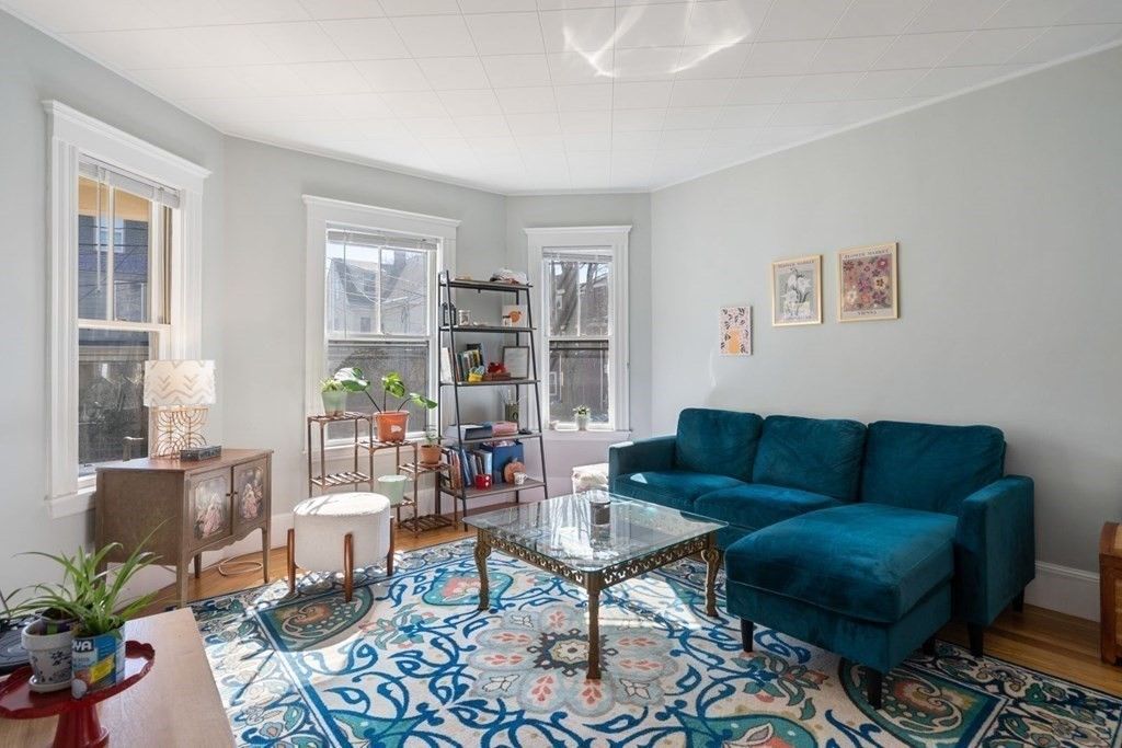15 Claremon St