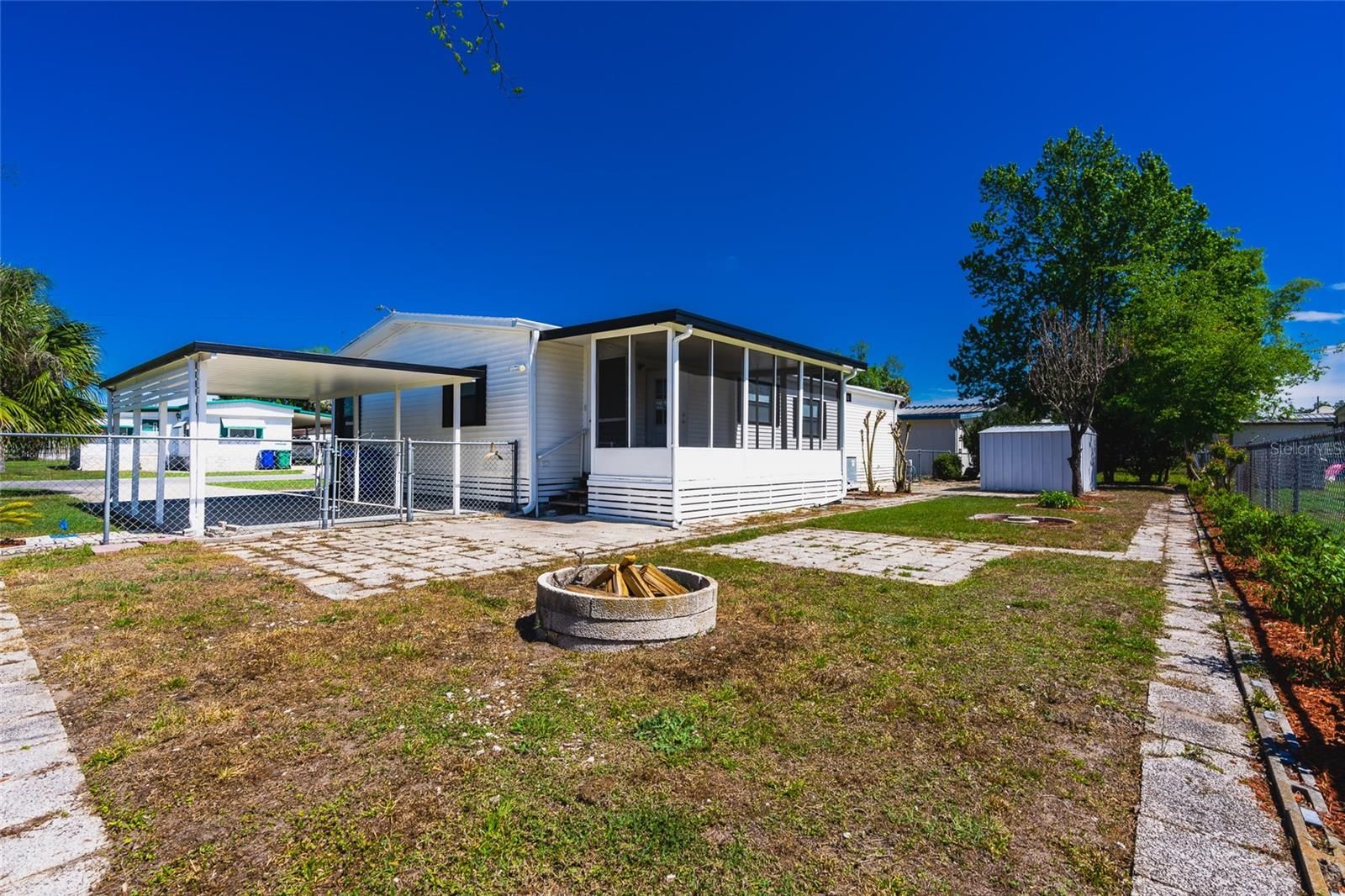 804 Water Oak Street