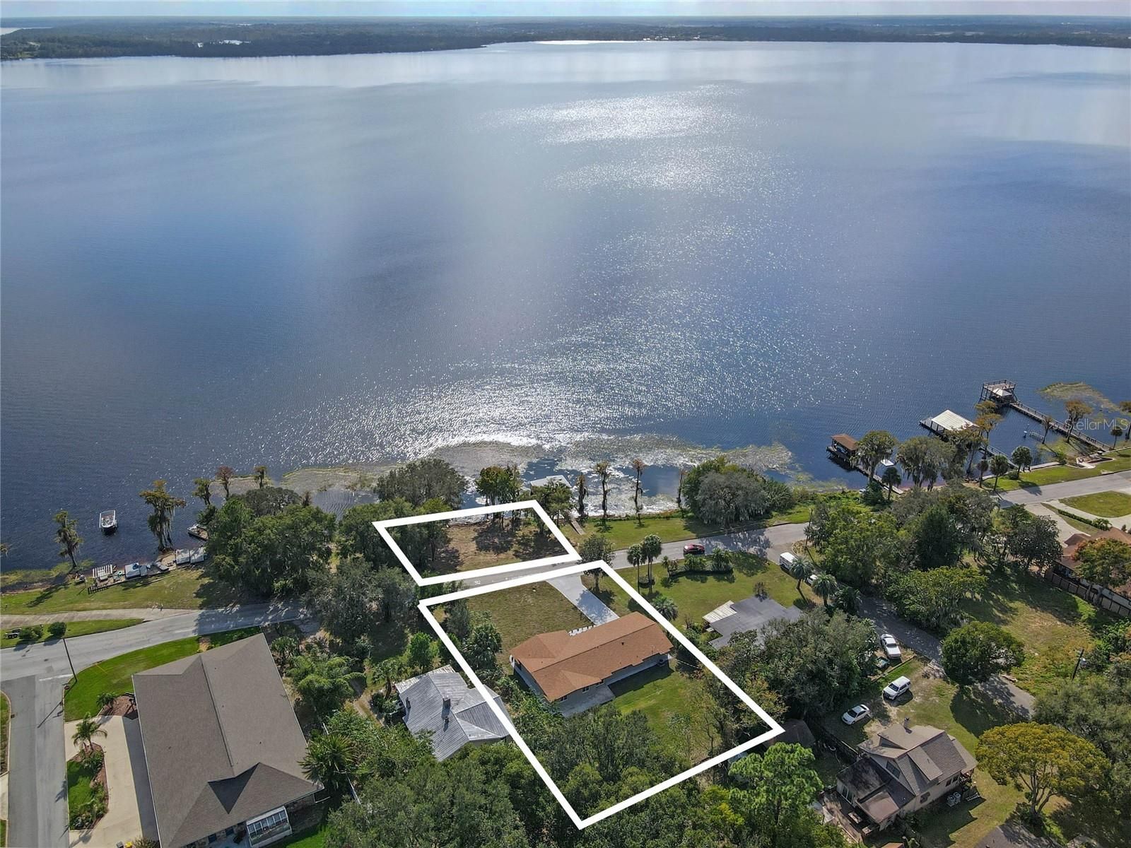 340 E Lakeshore Drive