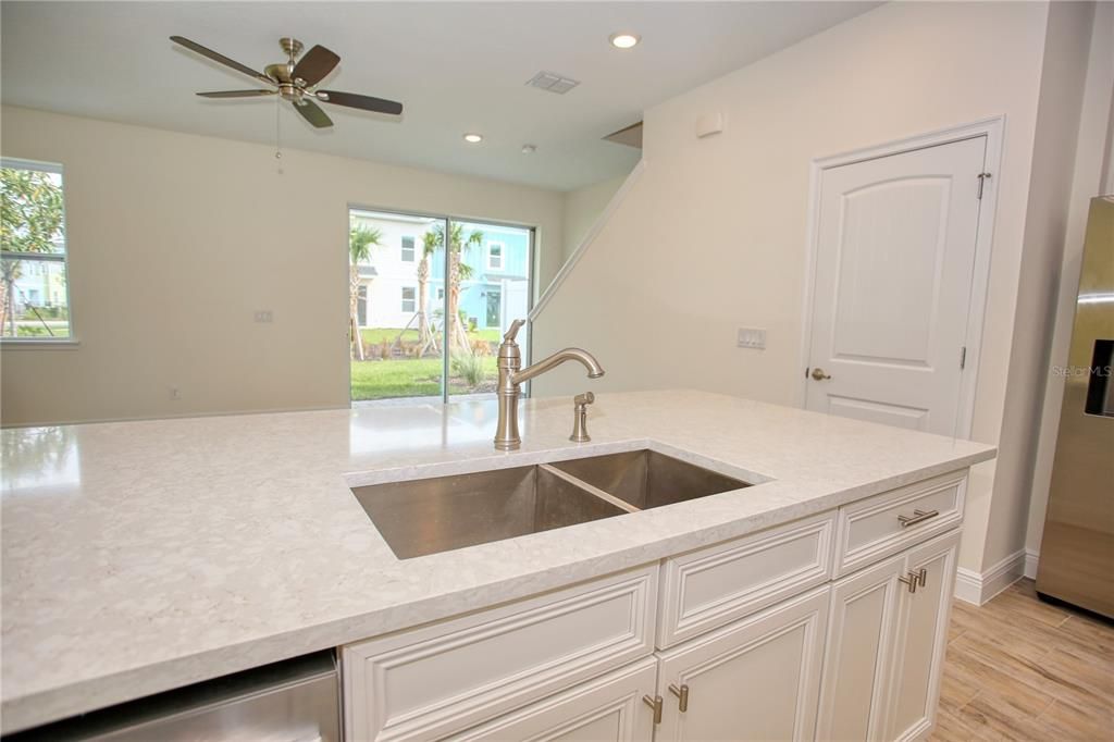 2960 On The Rocks Point