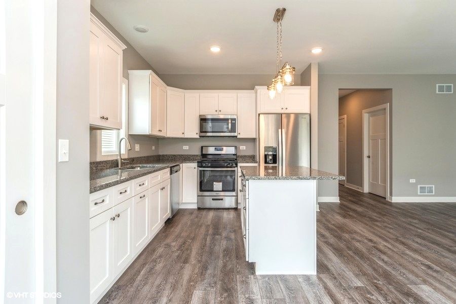 837 Alexandra Lane