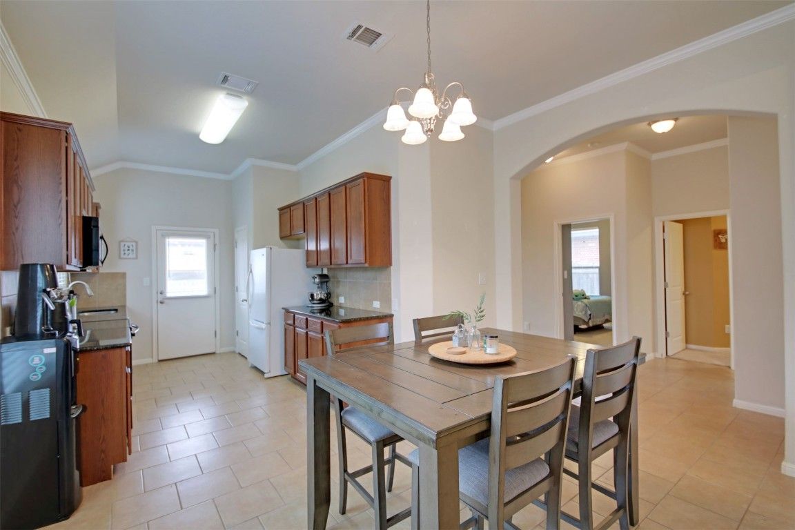 220 Geode Lane